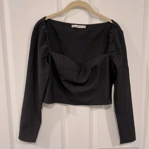 A&F cropped long sleeve top from ‘Best Dressed’ collection.